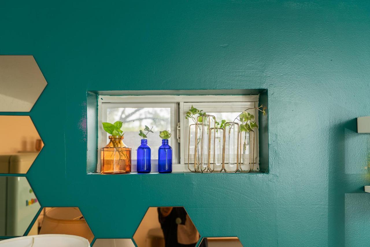 Artsy, Private Gem Near Iconic South Congress Apartment *